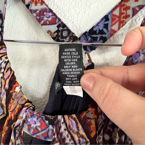 Geometric Racerback Printed Tank Large Sleeveless Halter Nylon Staple Spring - Picture 7 of 9